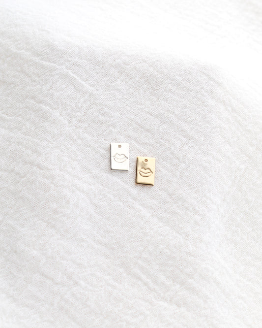 10mm Lips Rectangle Charm, CH266