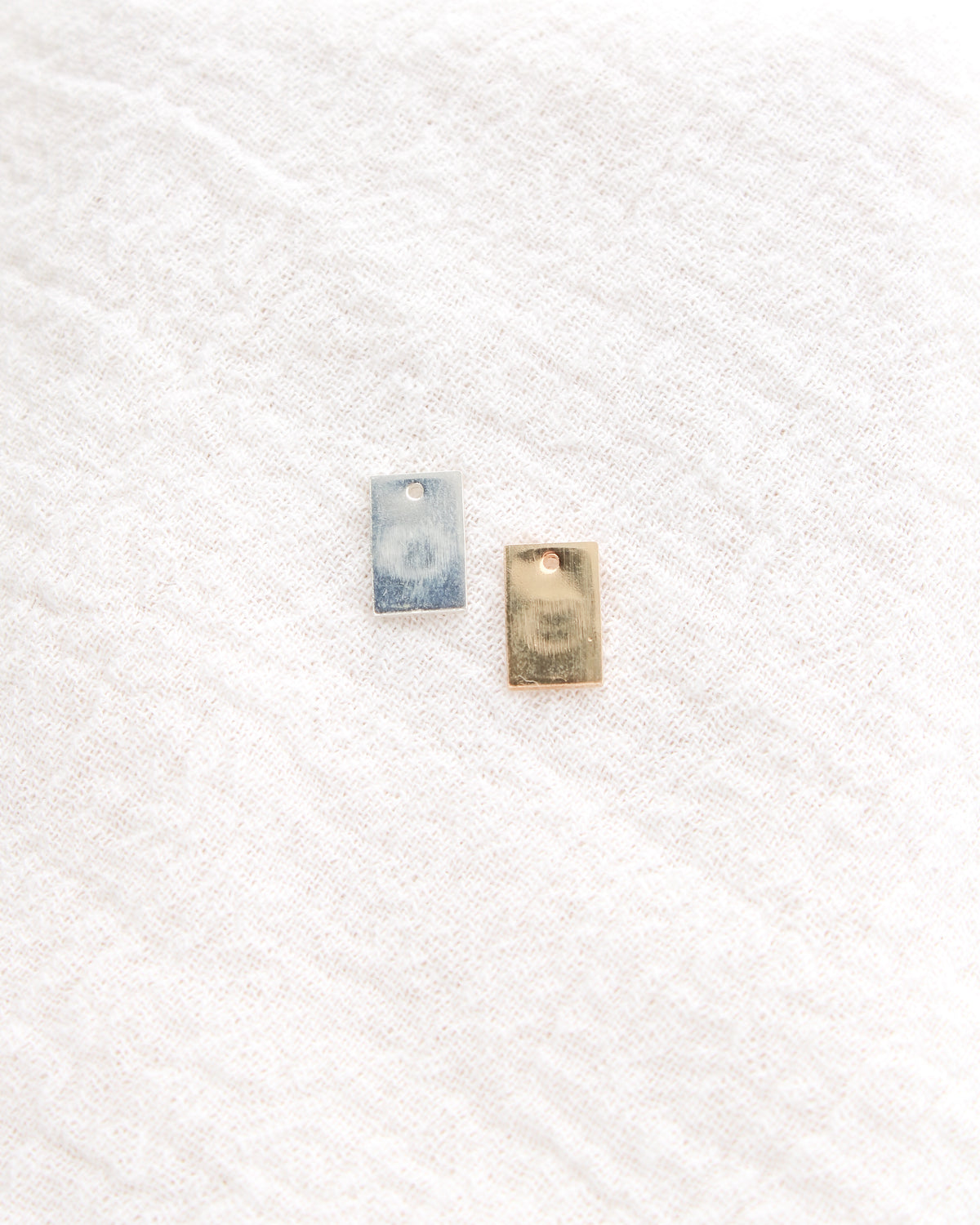 10mm Lips Rectangle Charm, CH266