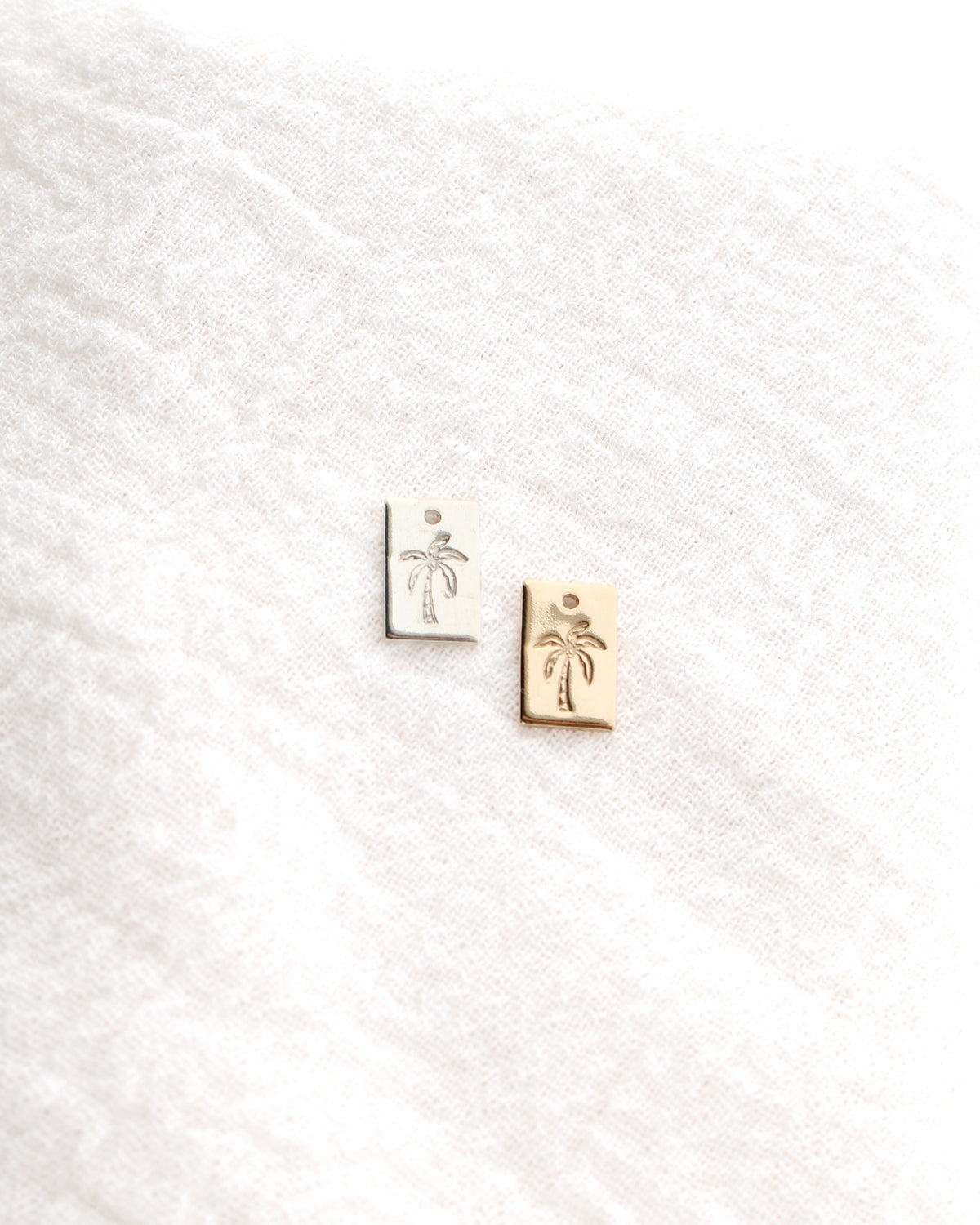 10mm Palm Tree Rectangle Charm, CH266