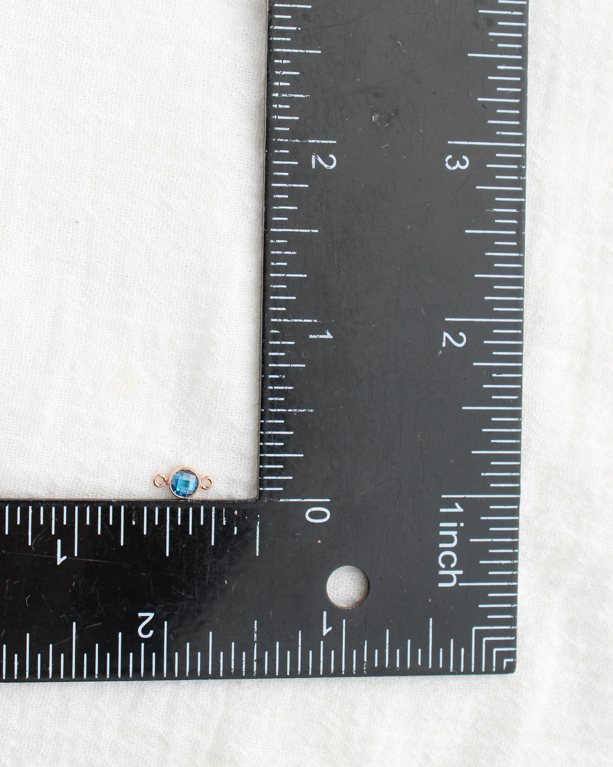 4mm Dark Blue Stone Connector (Flat Back), DCN108