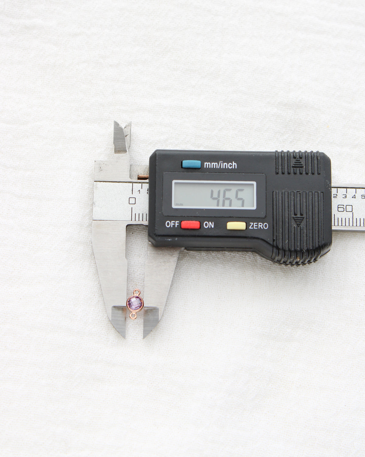 4mm Purple Stone Connector (Flat Back), DCN105