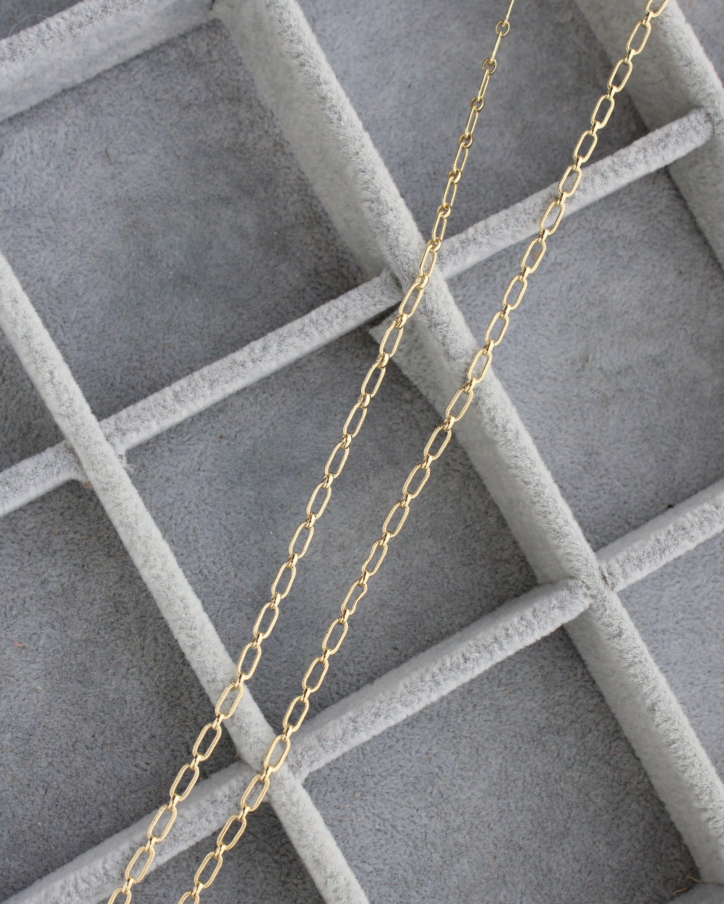 3mm Patterned Long and Short Chain, G195