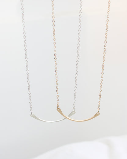16" Hammered Arc Necklace, N92