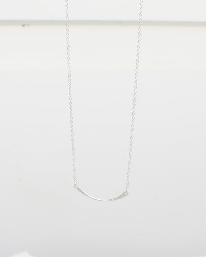16" Hammered Arc Necklace, N92
