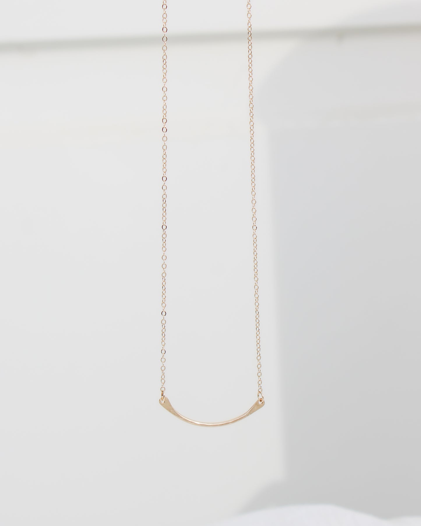 16" Hammered Arc Necklace, N92