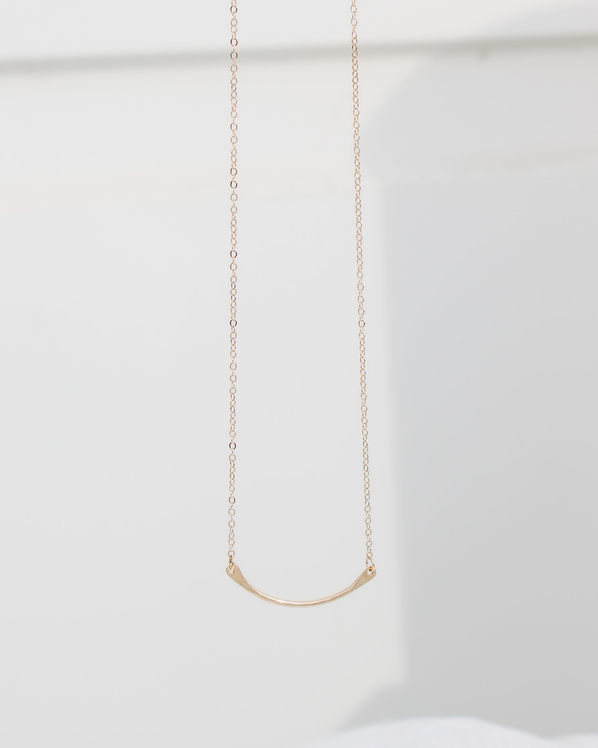 16" Hammered Arc Necklace, N92