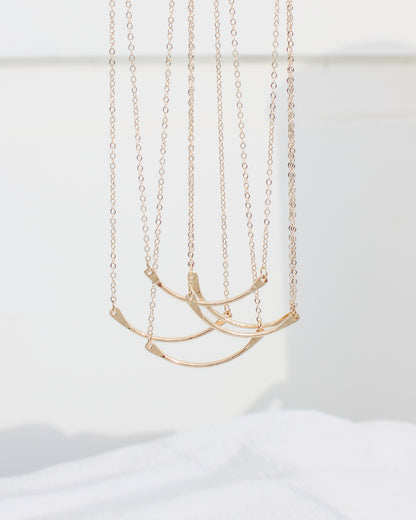 16" Hammered Arc Necklace, N92