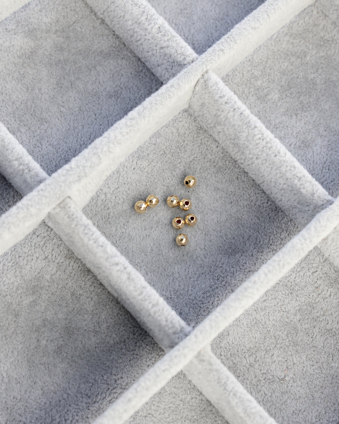 3.63mm Hammered Bead, BD02