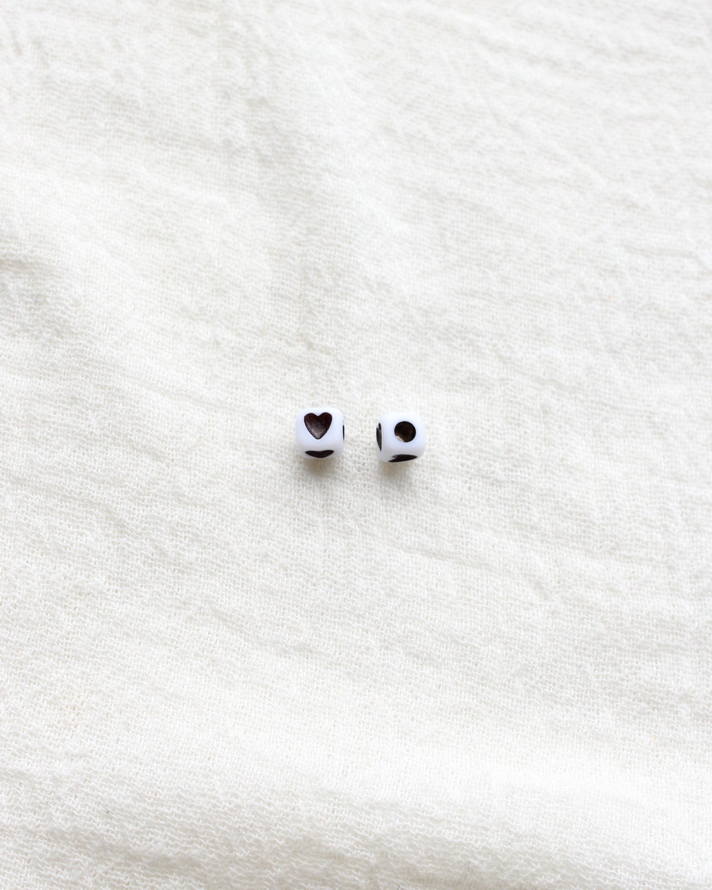 4mm Square Black Heart Beads, BD01