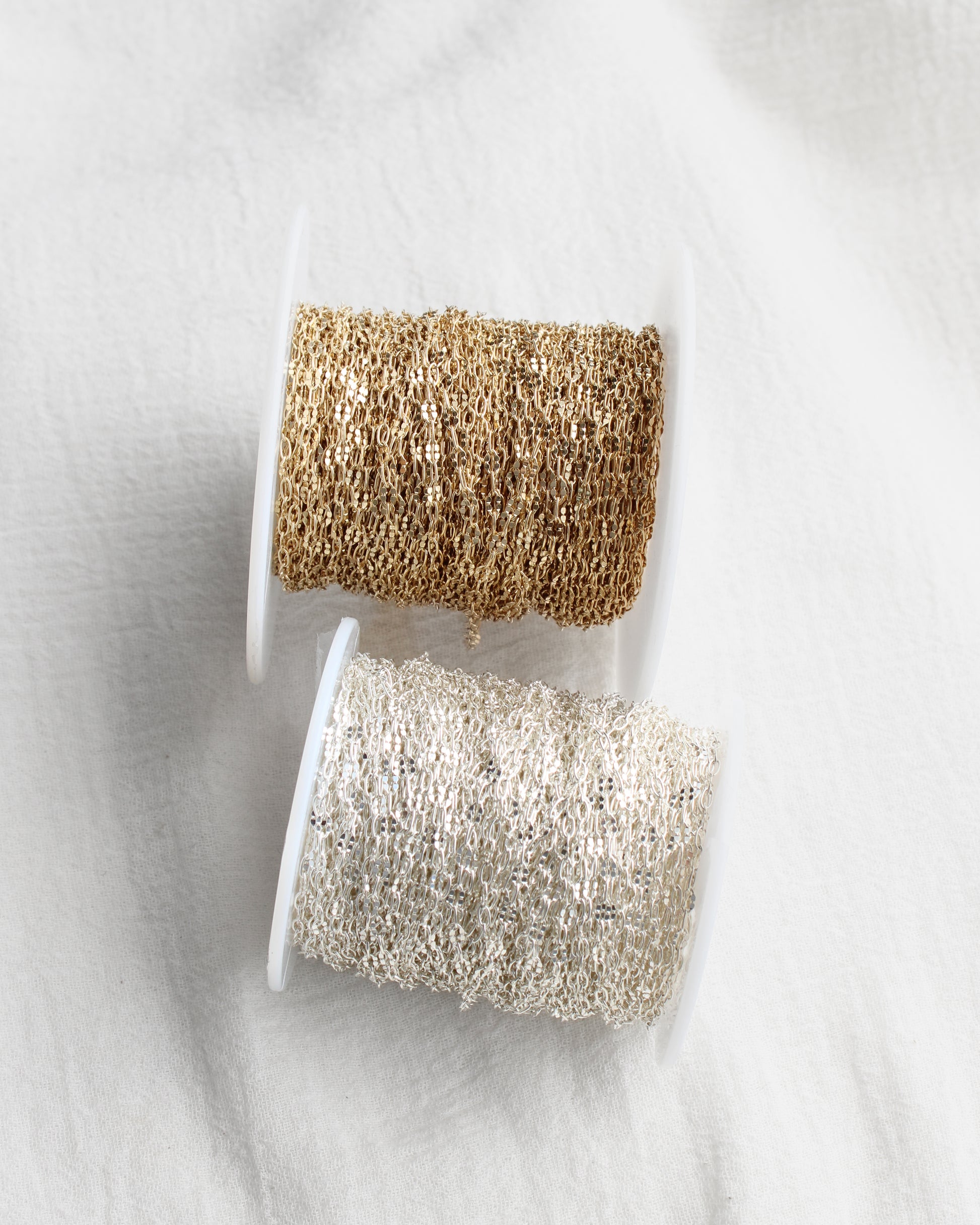 2mm Alternate Dapped Paperclip Chain, S235, G235