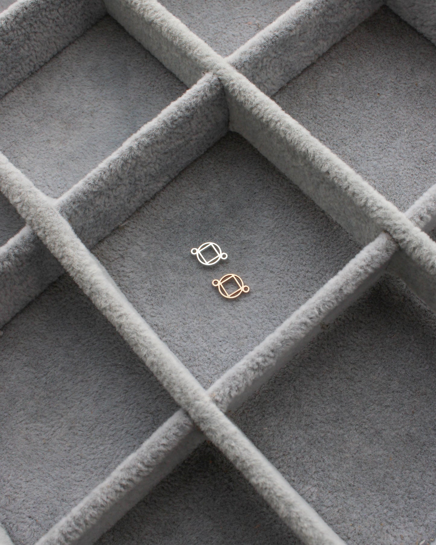 Narcotics Anonymous Connector, CN449