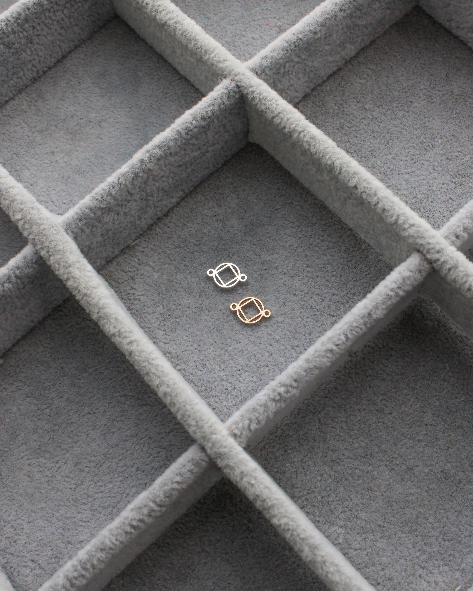 Narcotics Anonymous Connector, CN449