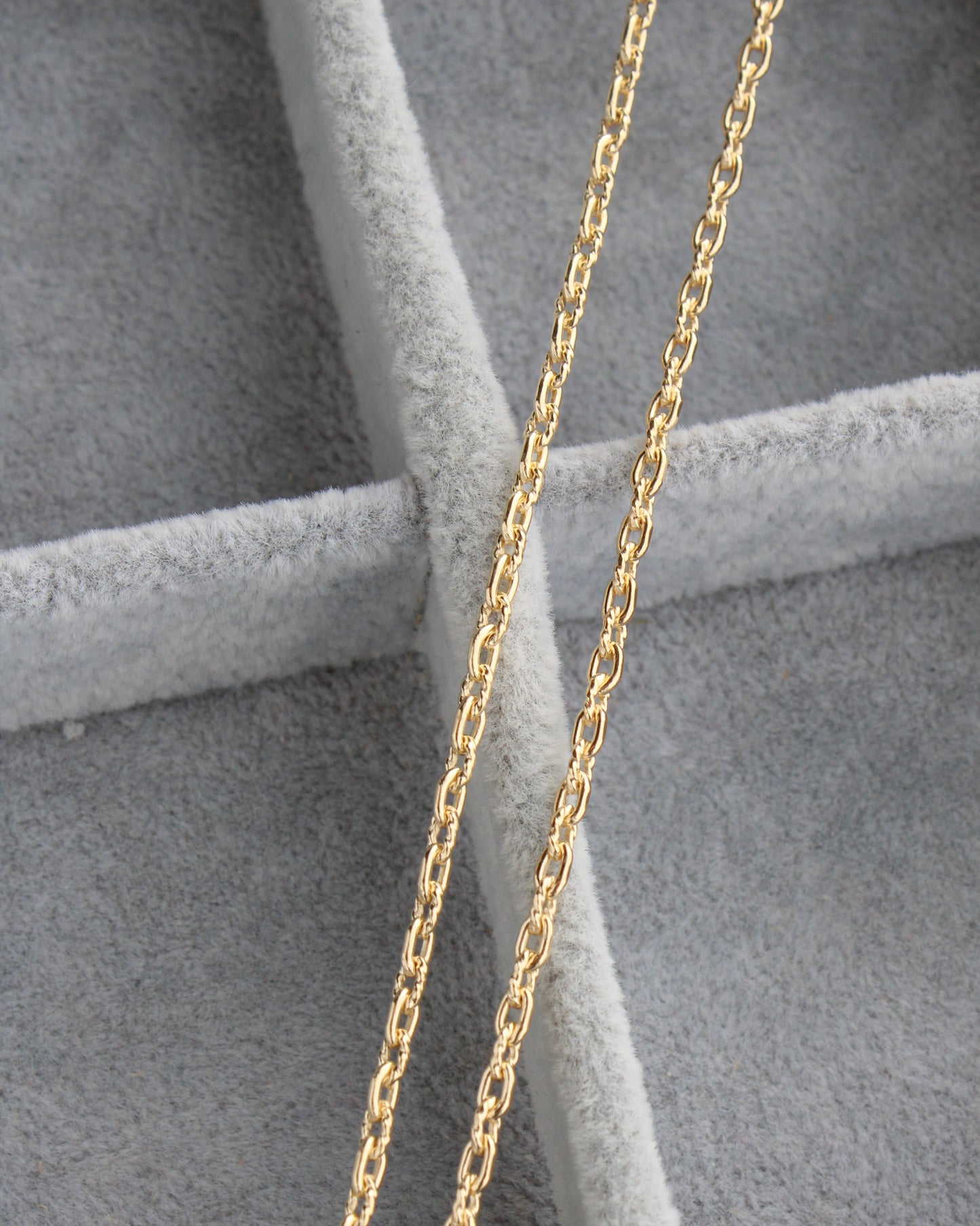 2.2mm alternate twisted paperclip chain, S248, G248
