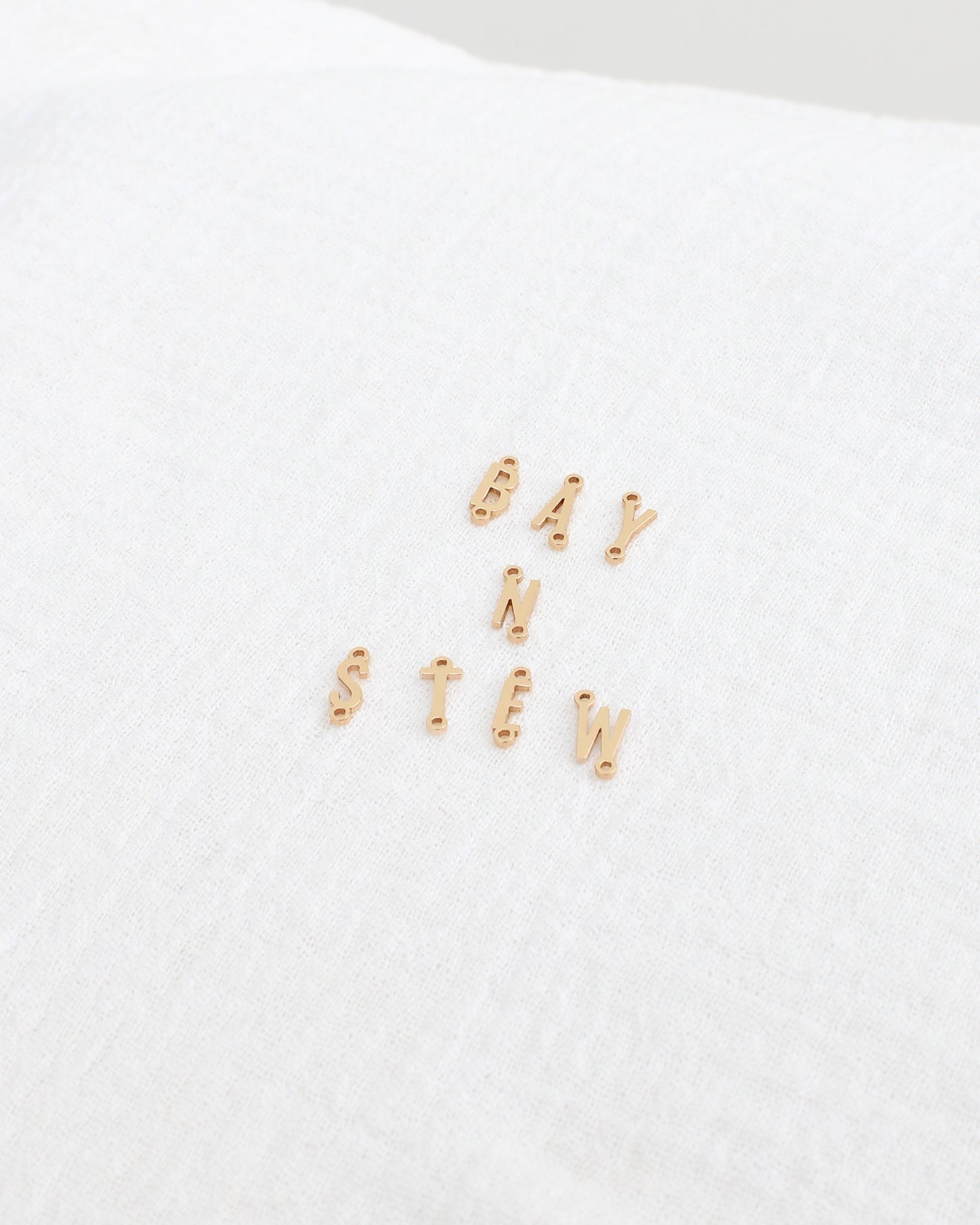 Uppercase Letter Connector, 8.9mm, 14k gold filled, CN441