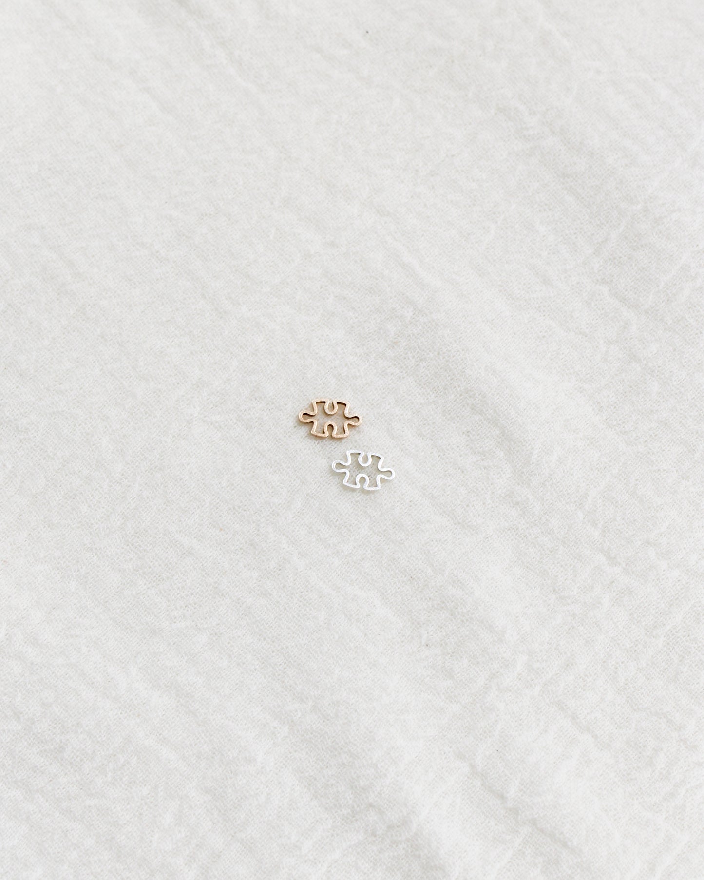 Puzzle Piece Connector, CN385
