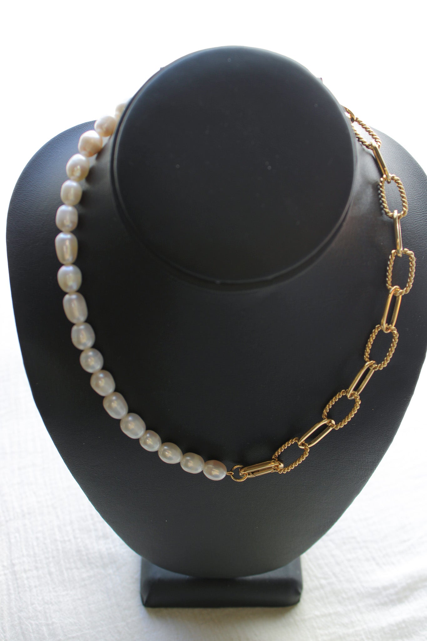 18" Pearl and Paperclip Necklace, N88
