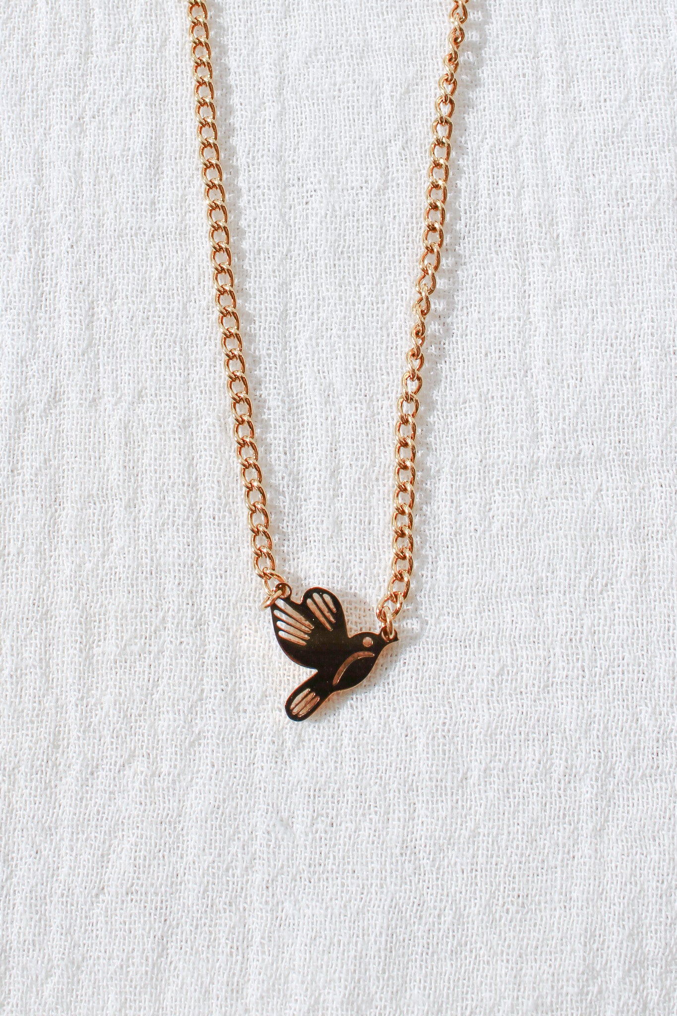 18" Hummingbird Necklace, N87