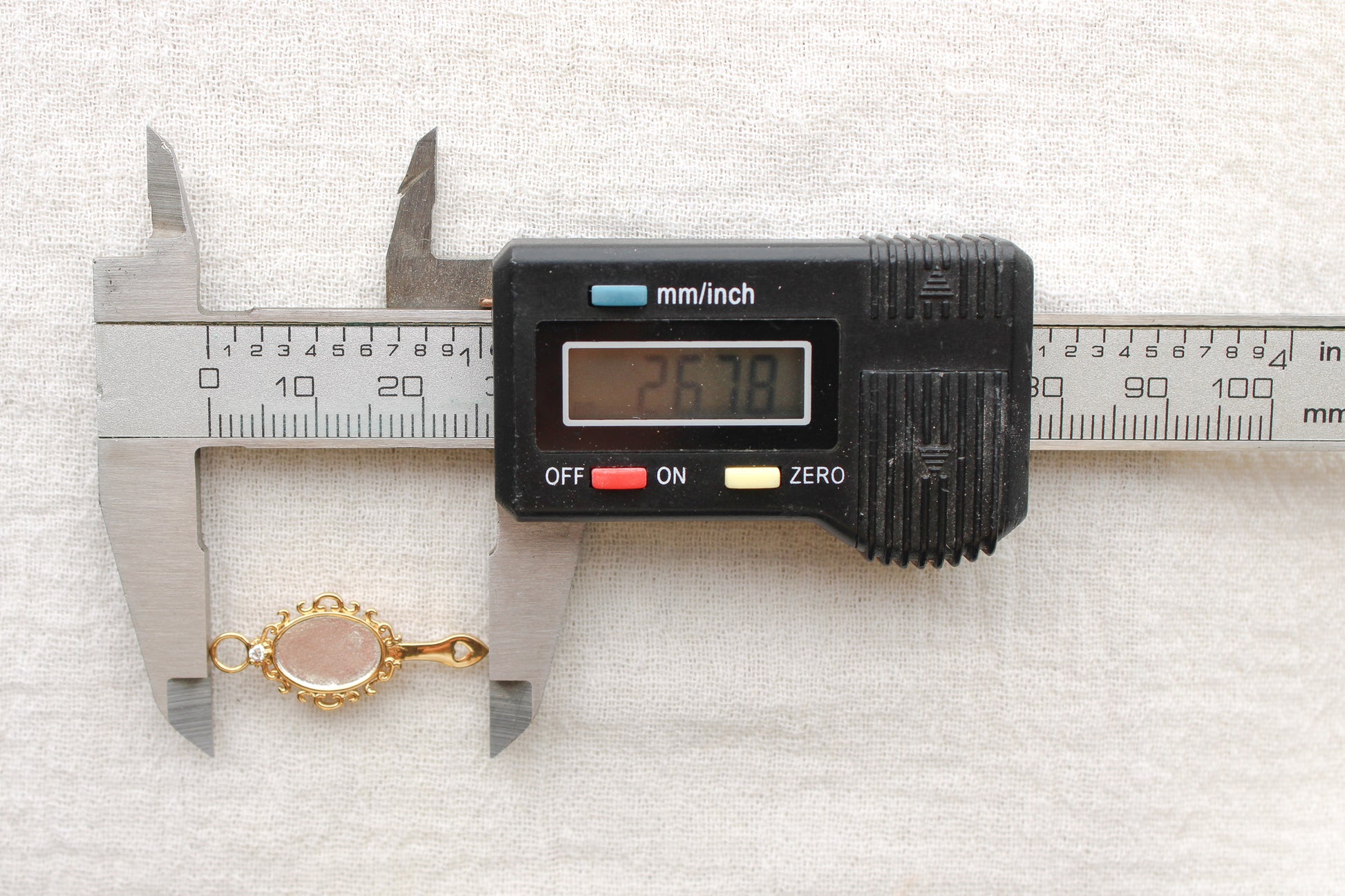 Hand Mirror Charm with Cubic Zirconia, CH297