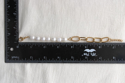 7.5" Pearl and Paperclip Bracelet, BR56