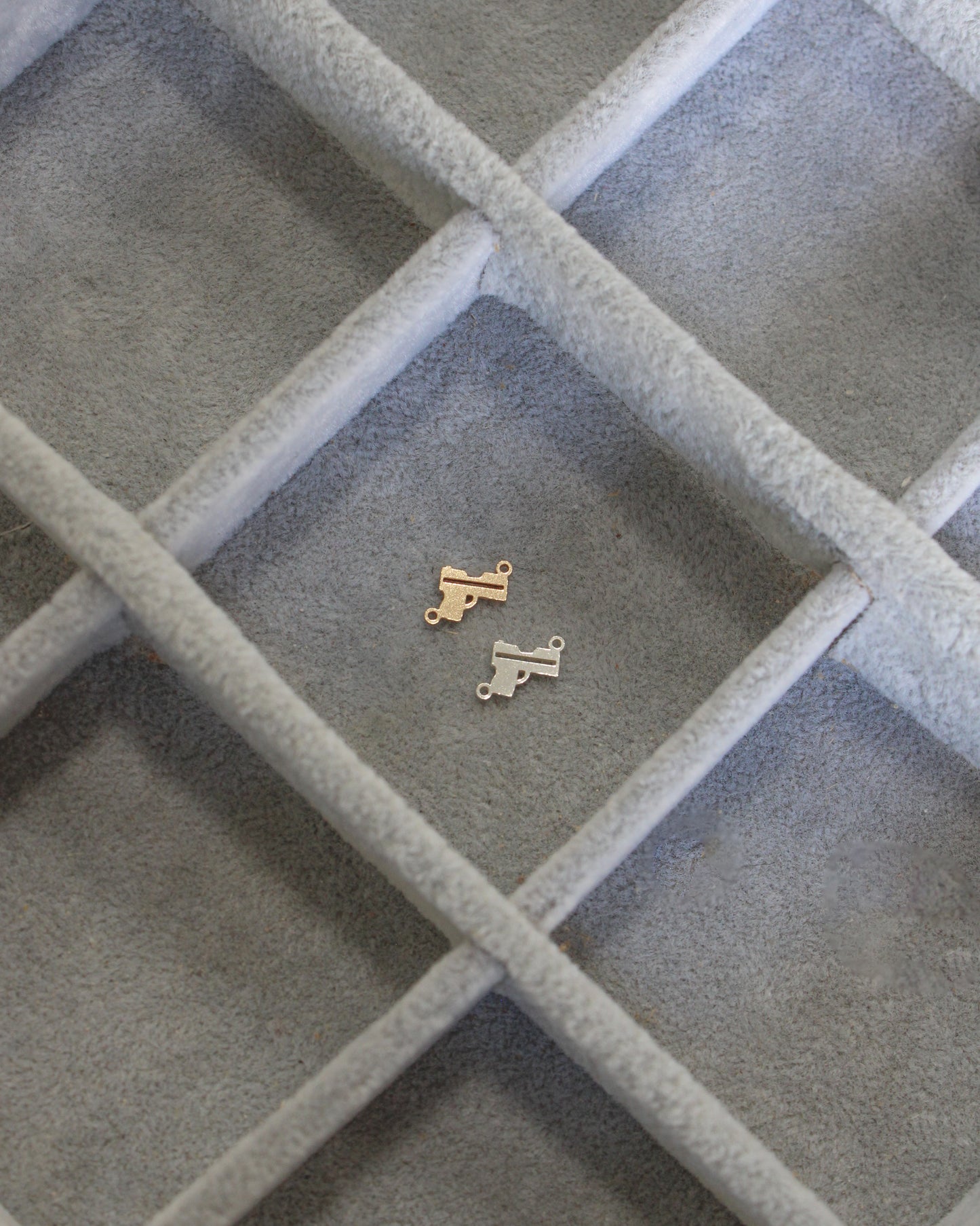 Gun Connector, CN383