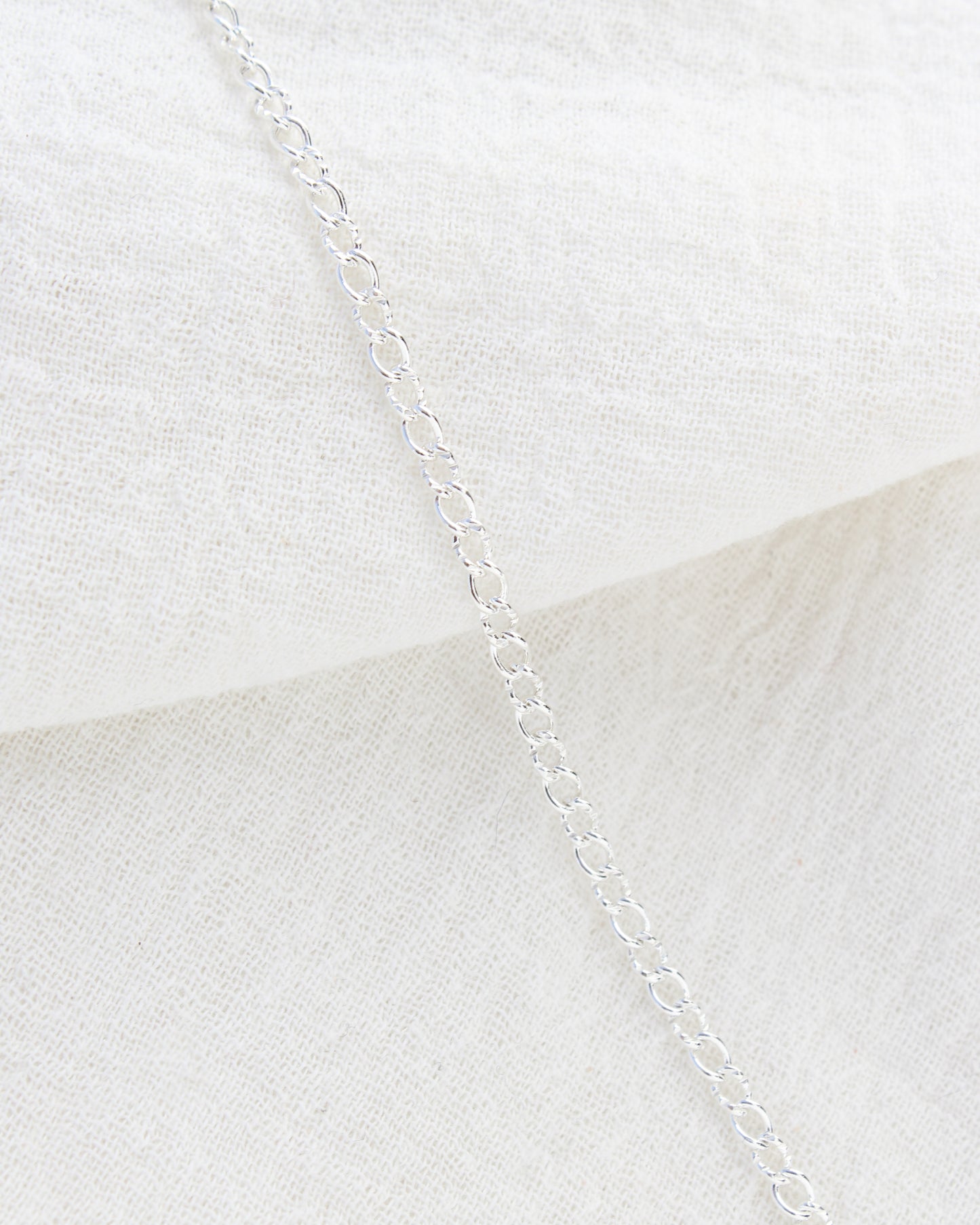 2.5mm alternate patterned curb chain, S249, G249