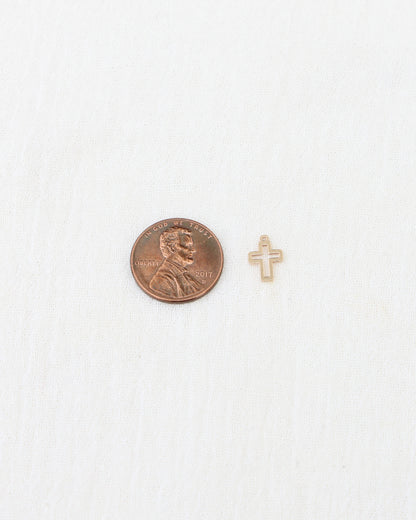 Mini Cross Outline Charm, CH317