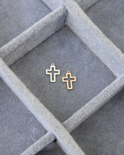 Cross Outline Charm, CH316