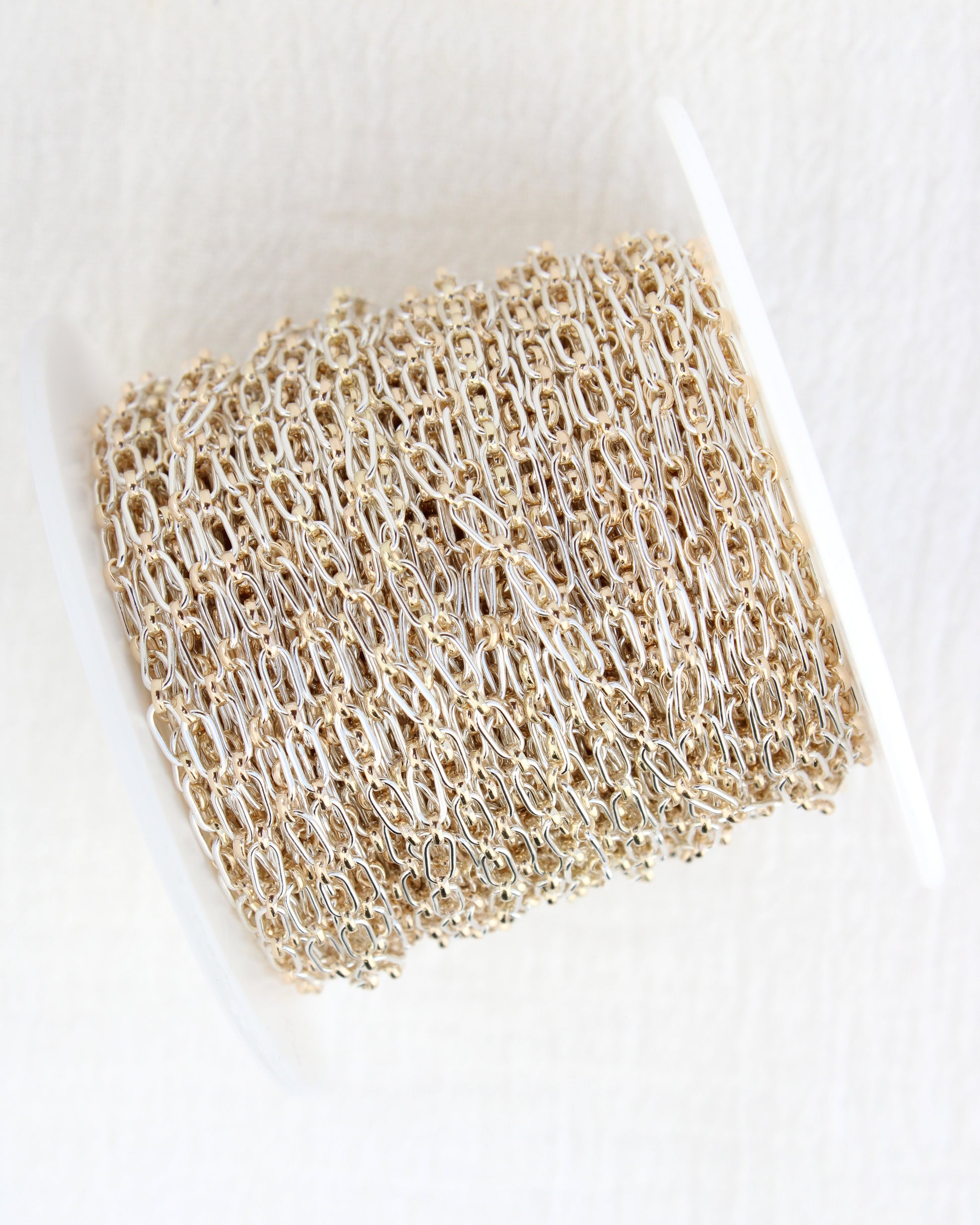 2.6mm 1+1 Mixed Metal Cable Chain, M244