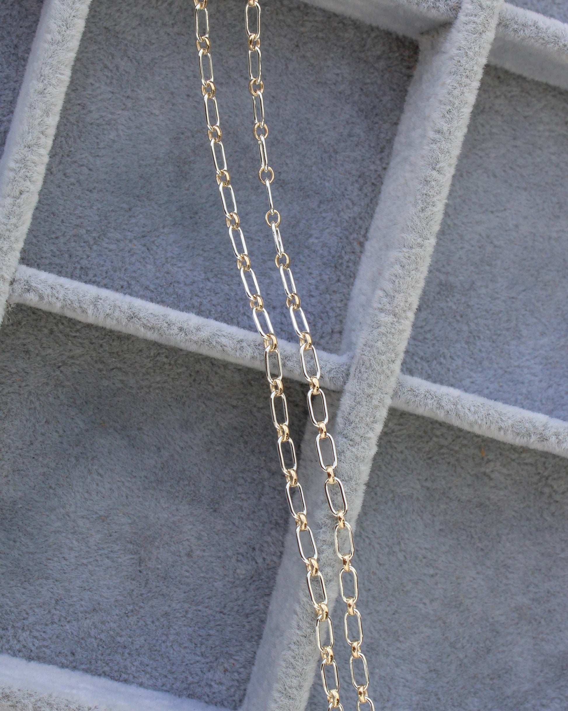 2.6mm 1+1 Mixed Metal Cable Chain, M244