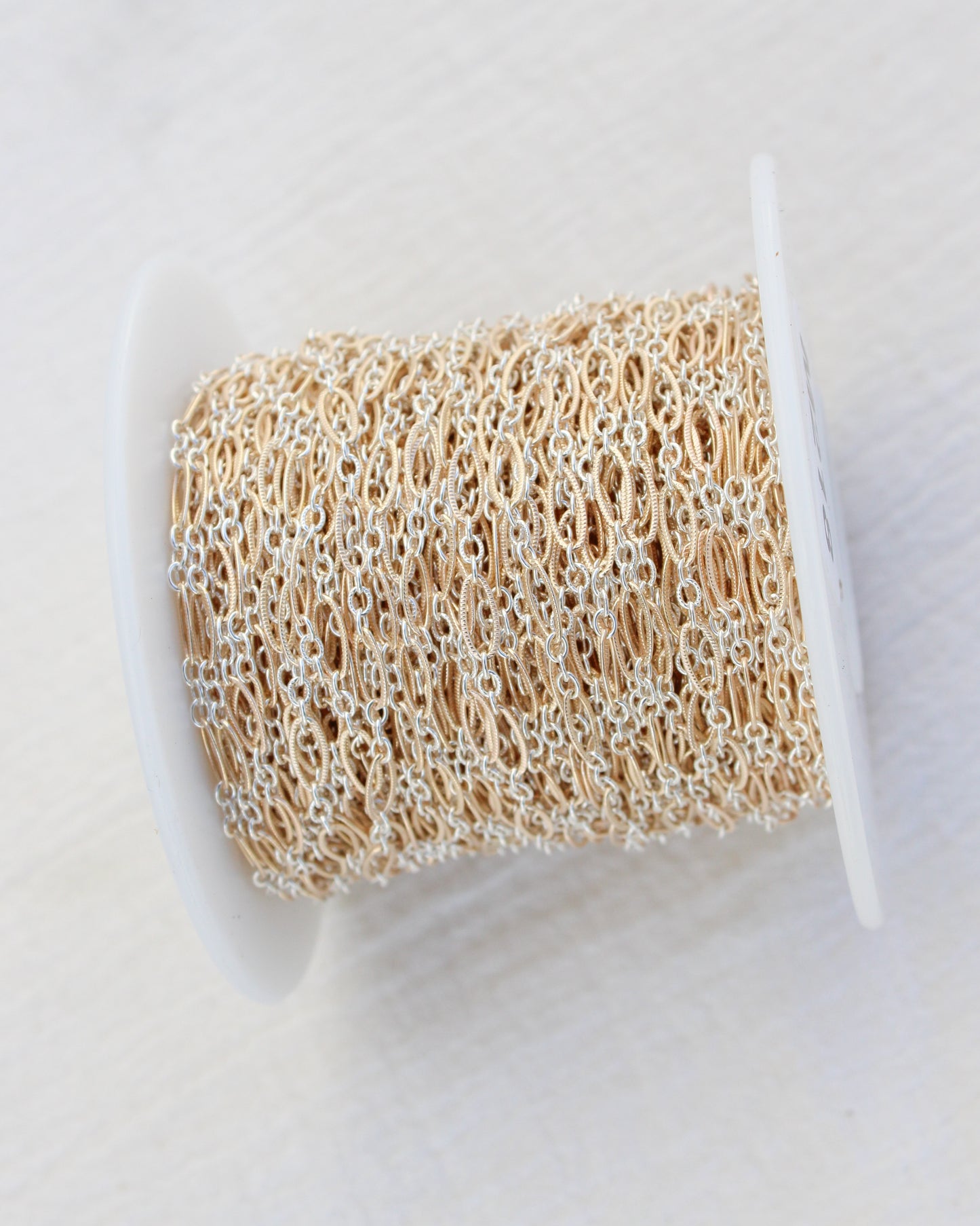 3.3mm Patterned Long and Short Mixed Metal Chain, M218