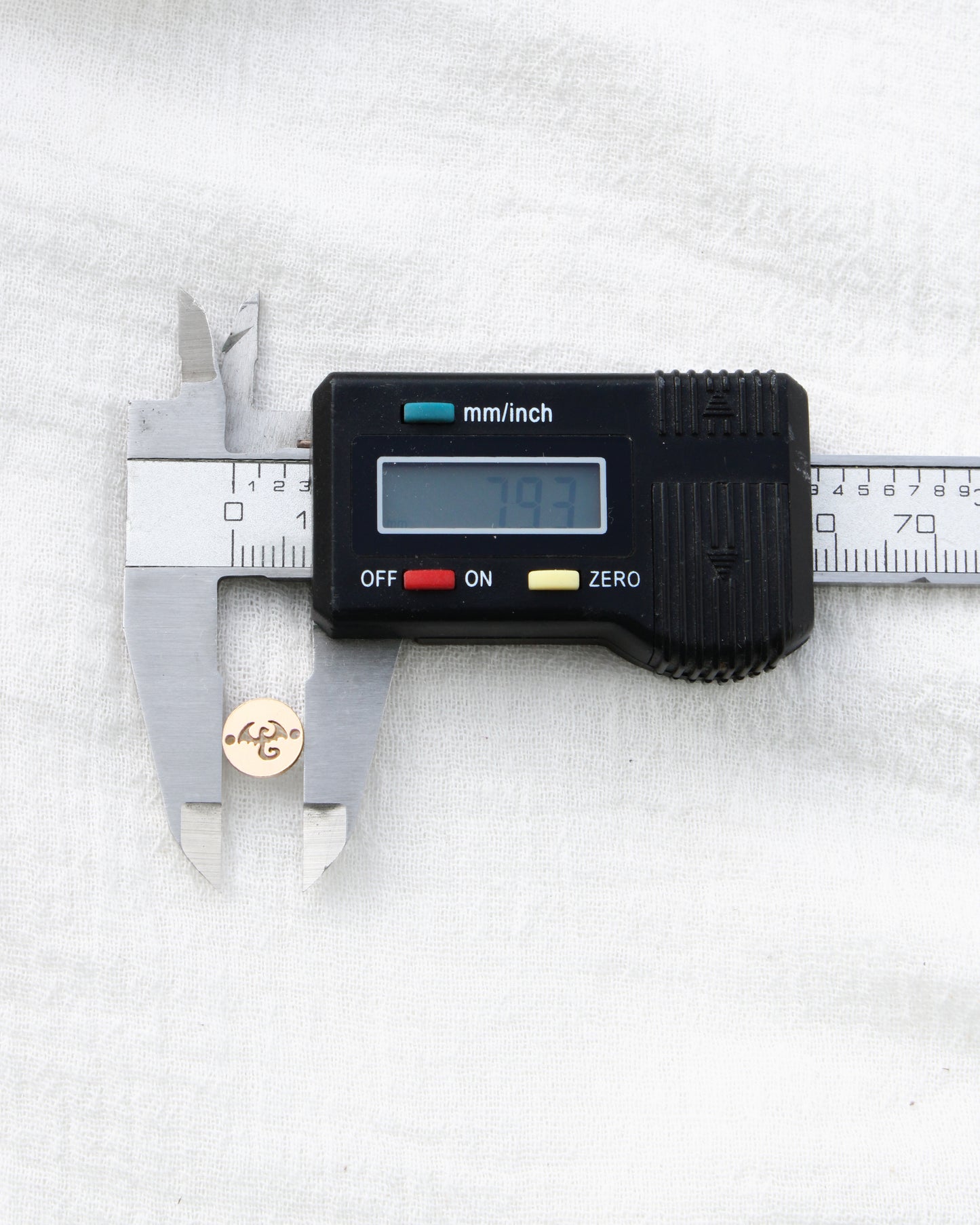 Dragon connector, CN456