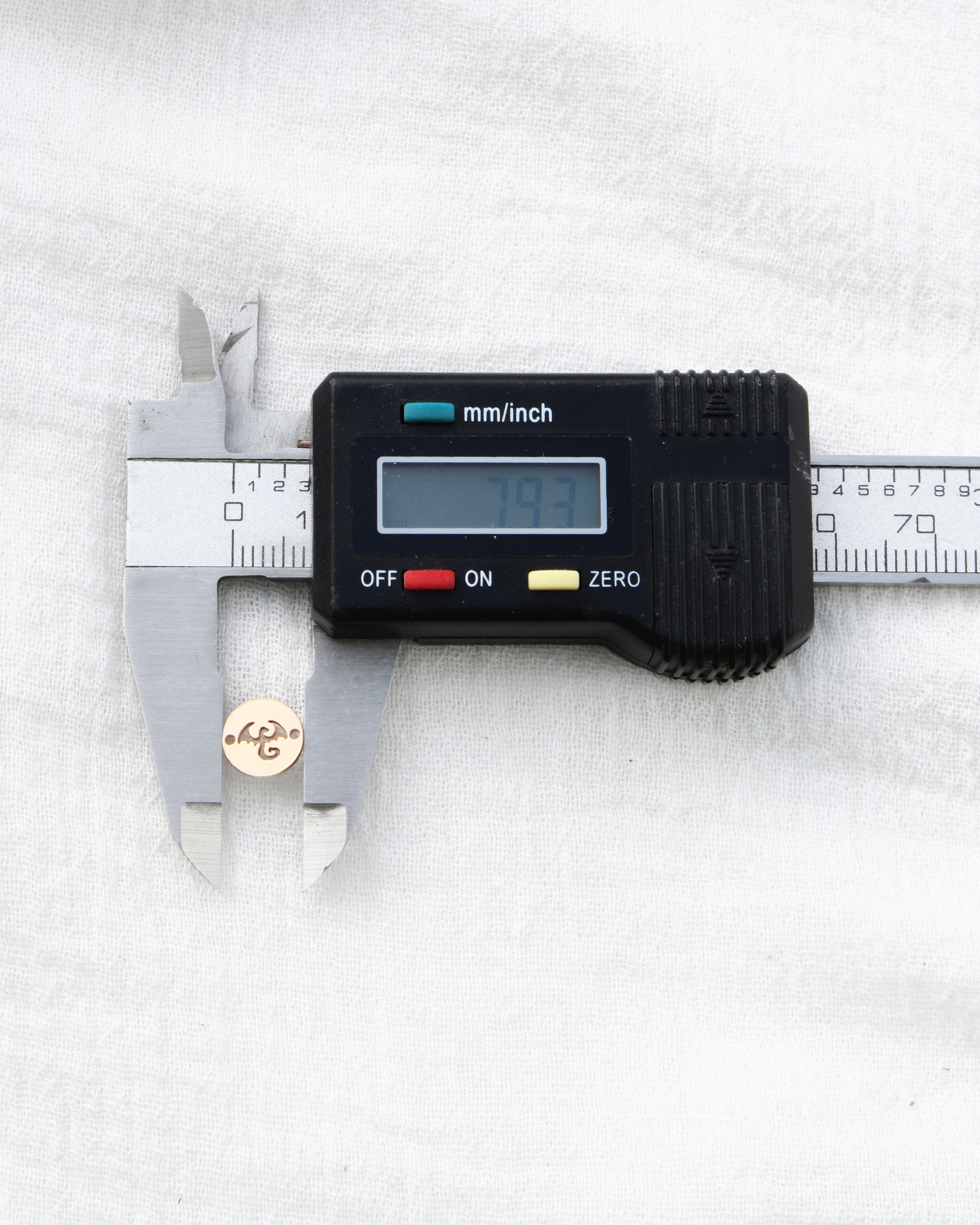 Dragon connector, CN456