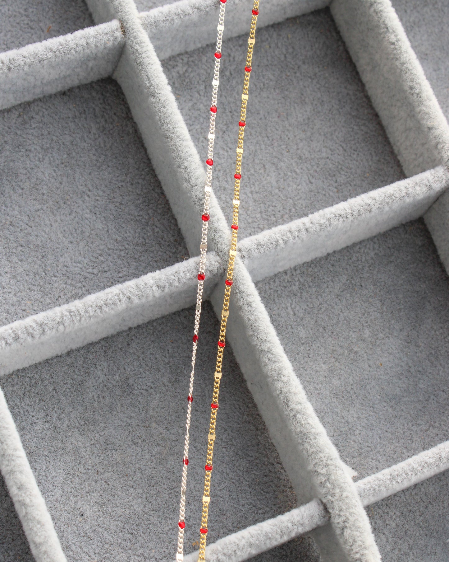 1.2mm Dapped Curb Chain with Red Enamel Dots, S208, G208