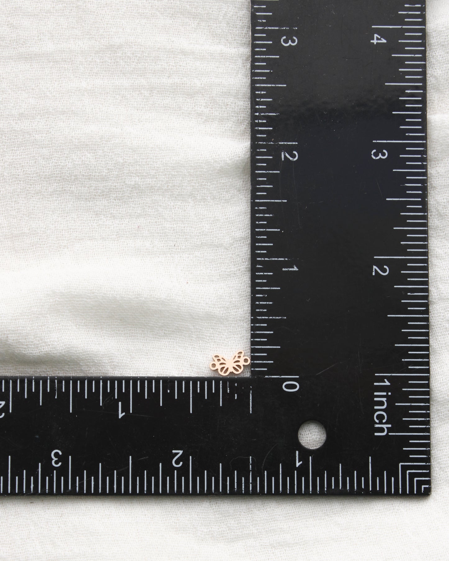 Butterfly connector, CN453