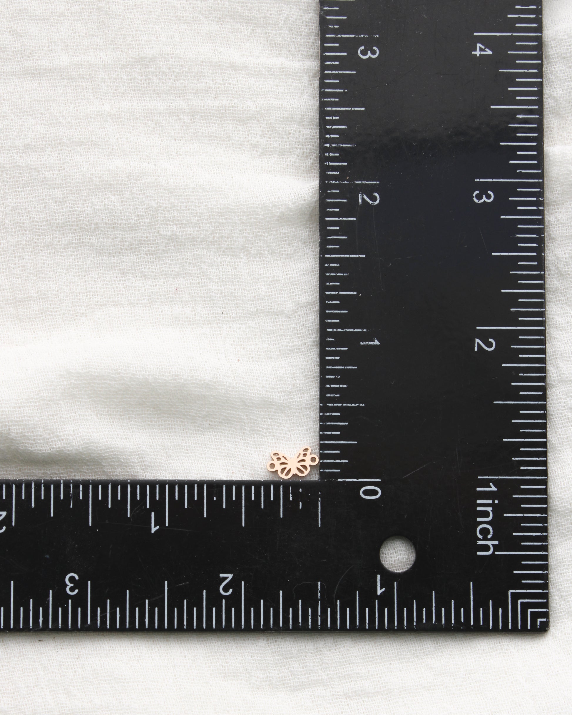 Butterfly connector, CN453