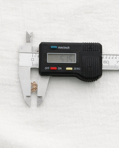 Butterfly connector, CN453