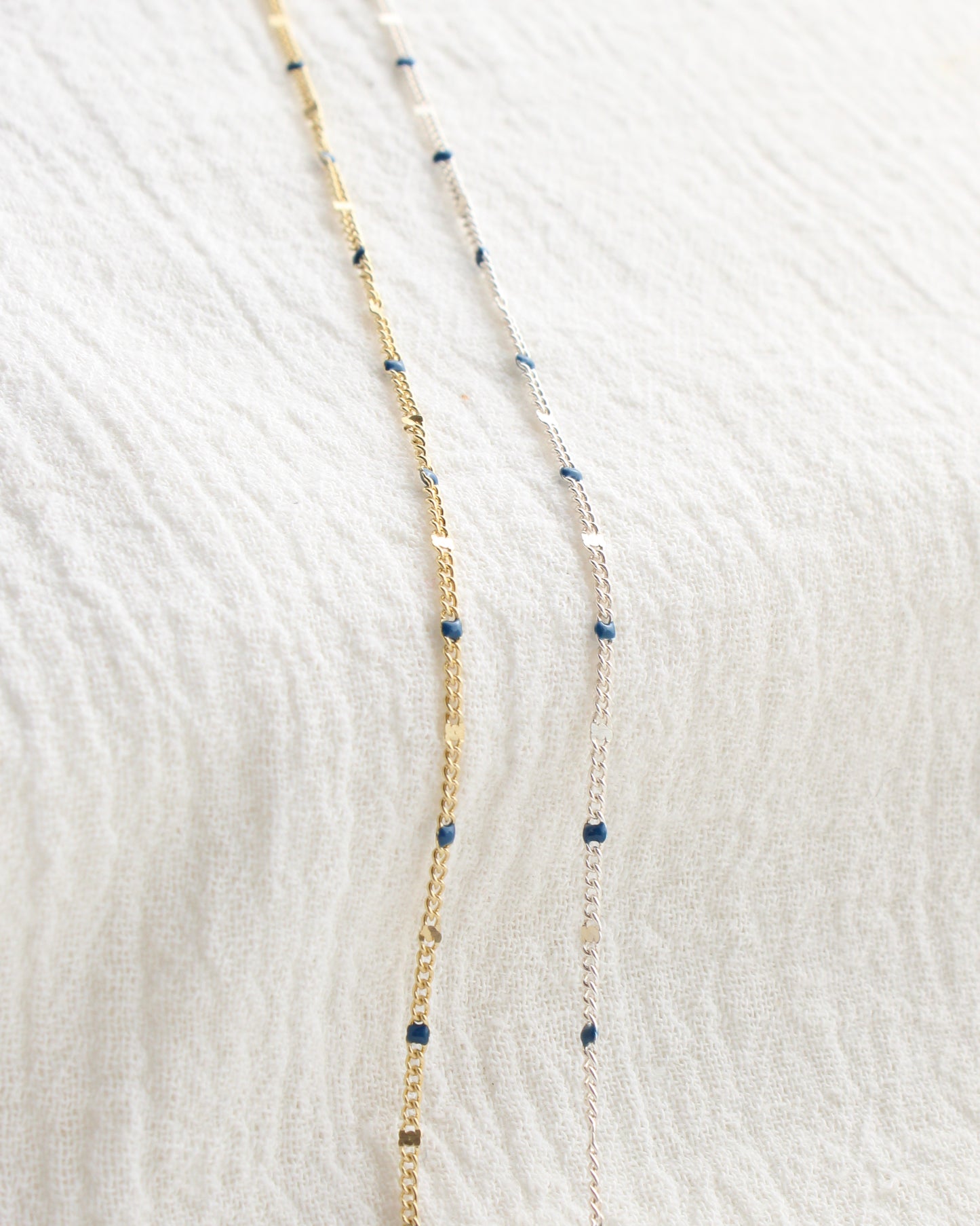 1.2mm Dapped Curb Chain with Blue Enamel Dots, S211, G211