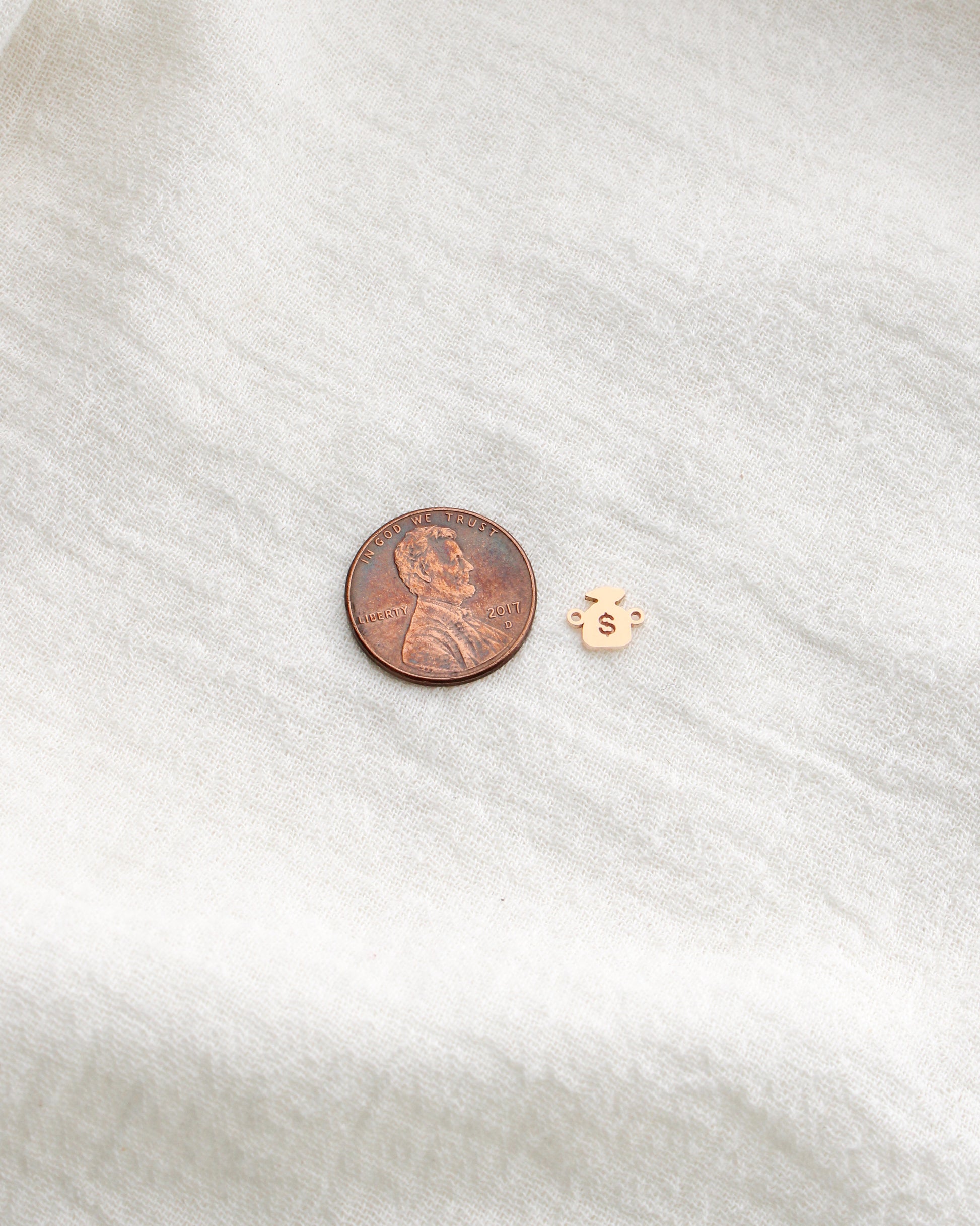 Money Bag Connector, CN458