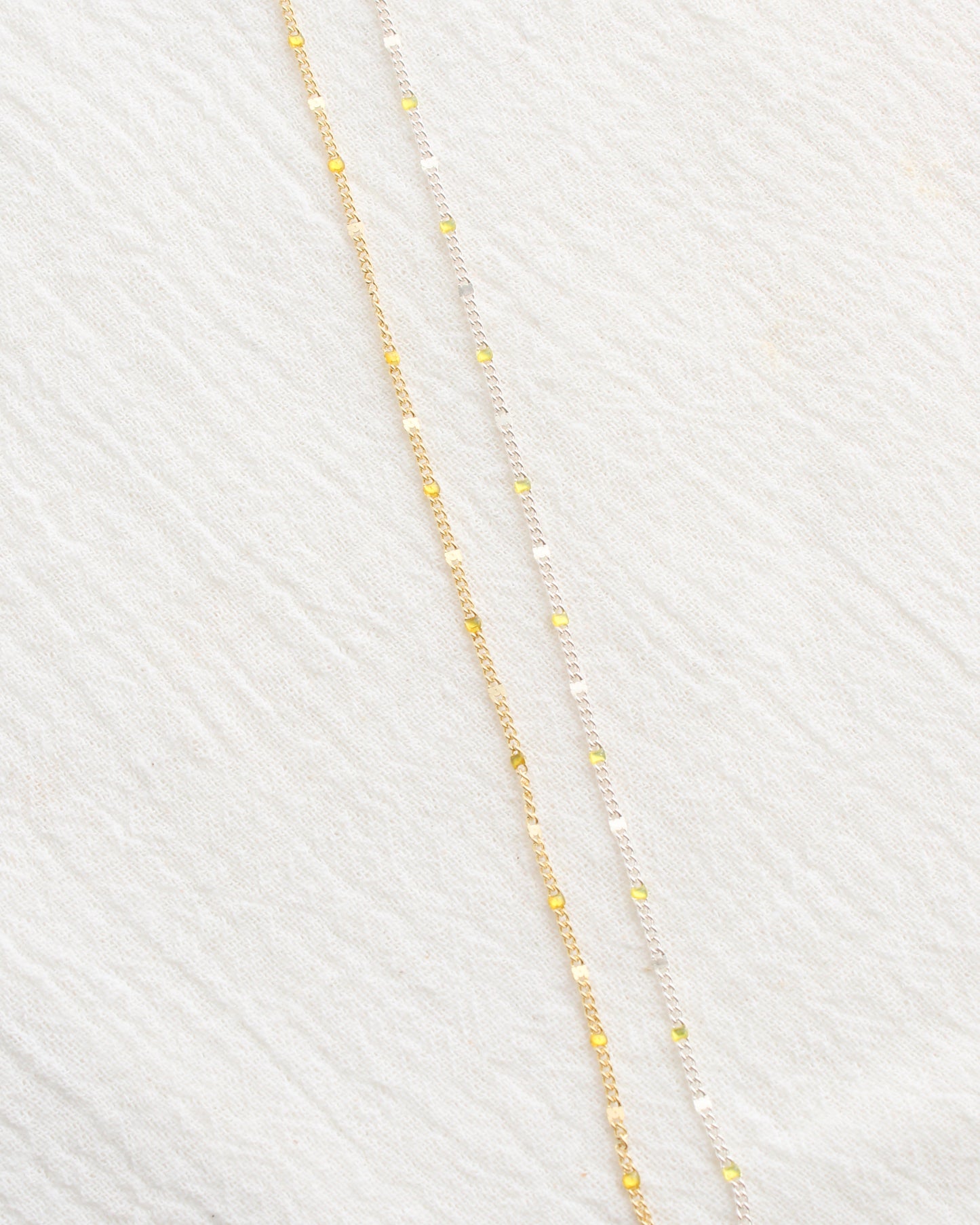 1.2mm Dapped Curb Chain with Yellow Enamel Dots, S212, G212