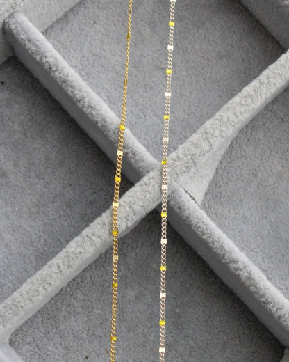 1.2mm Dapped Curb Chain with Yellow Enamel Dots, S212, G212