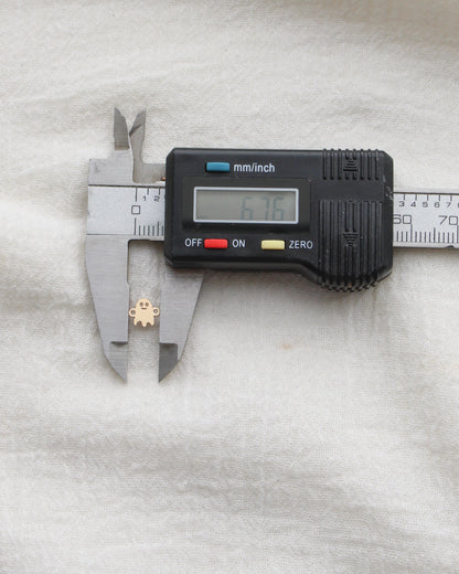 Ghost Halloween Connector, CN465