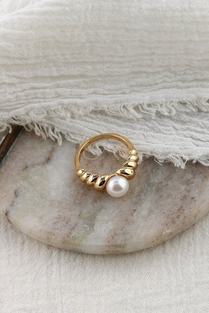 Croissant Dome Band with Pearl Ring, R45