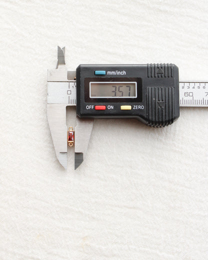 3x5mm White CZ Rectangle Connector, CN388