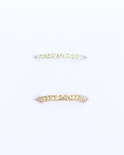 August Birthstone Ring – Light Apple Green CZ, R65