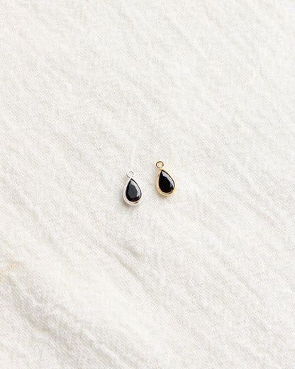 Teardrop Shaped Onyx Charm, CH287