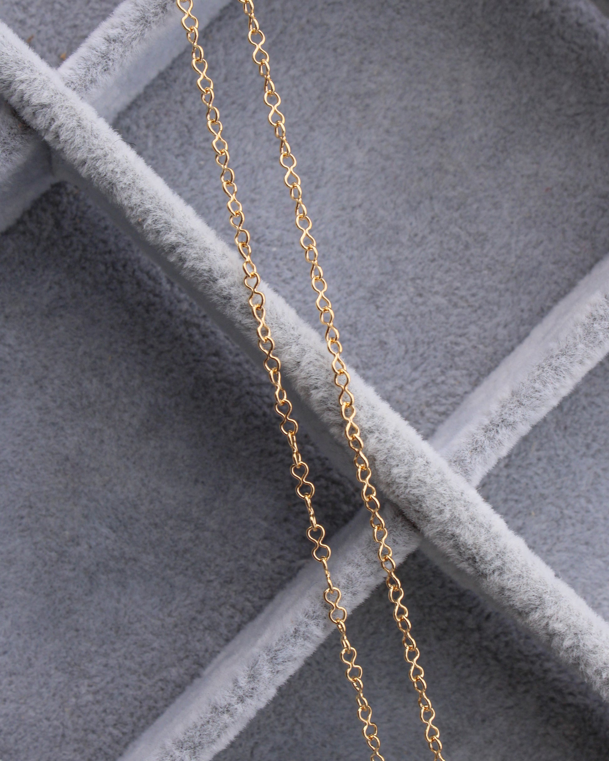2mm infinity figure 8 chain, G266
