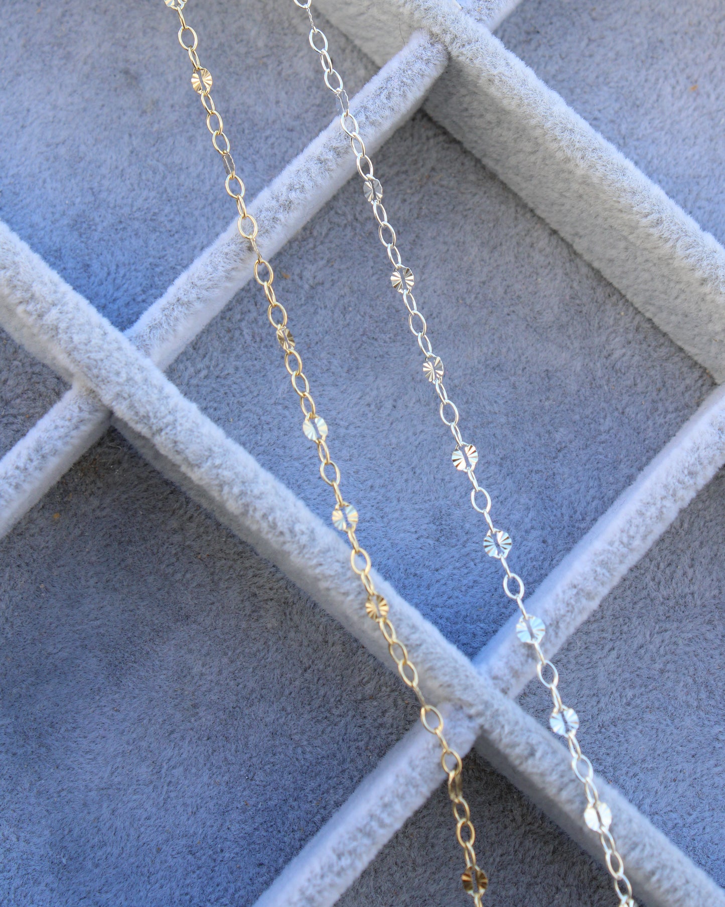 2.8mm Sunburst Cable Chain w/ 3 Links, S220, G220