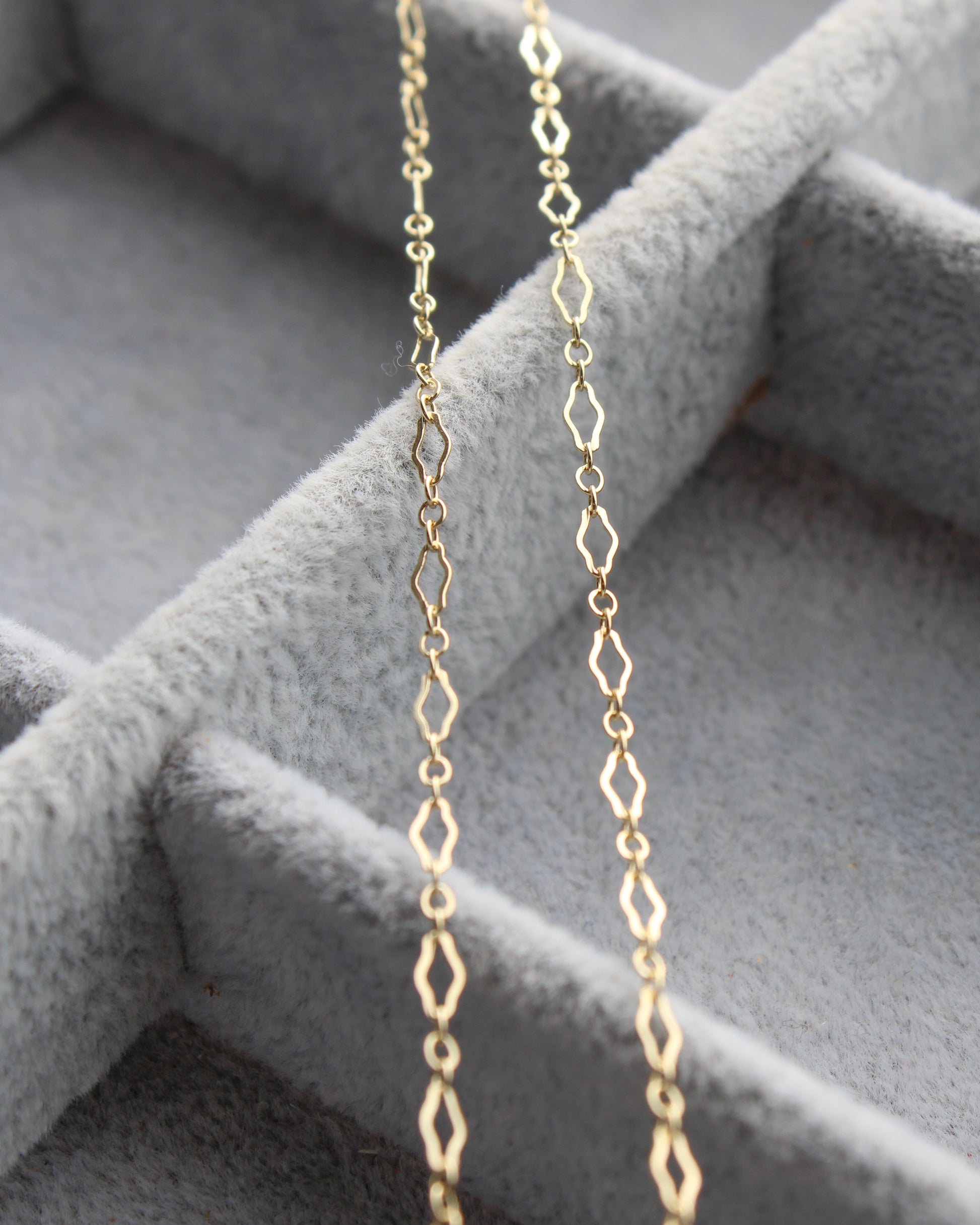 2.2mm Flat Diamond 1+3 Cable Chain, S221, G221