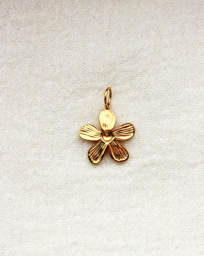 Flower PVD Charm, CH359