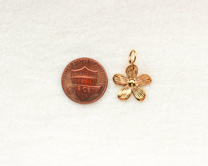 Flower PVD Charm, CH359